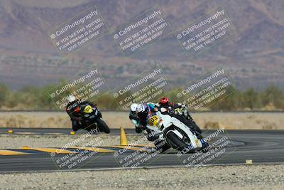 media/Dec-08-2024-CVMA (Sun) [[267e5a7075]]/Race 4-Amateur Supersport Middleweight/